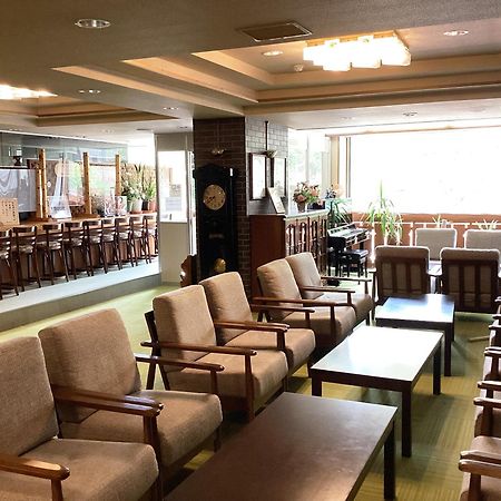 志贺市井酒店 山之內 外观 照片